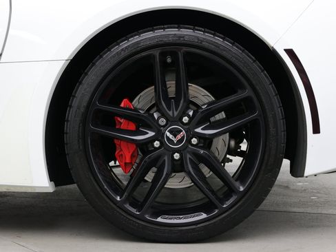 Used 2014 Chevrolet Corvette Stingray Coupe w/ 2LT Preferred Equipment Group RWD image 11