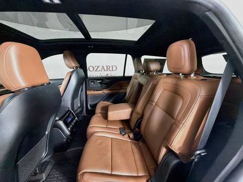 Certified 2023 Lincoln Aviator Reserve w/ Equipment Group 201A RWD image 29