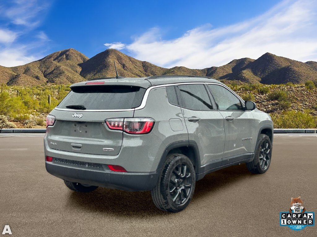 Used 2023 Jeep Compass Latitude w/ Sun and Sound Group AWD/4WD image 4