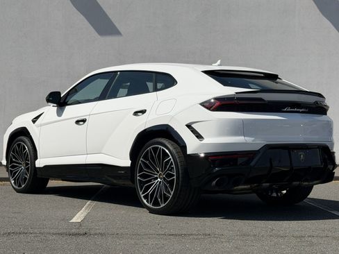 Used 2025 Lamborghini Urus SE AWD/4WD image 6