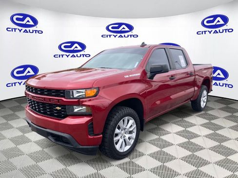 Used 2020 Chevrolet Silverado 1500 Custom w/ Custom Value Package AWD/4WD image 7