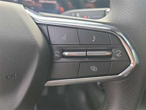 New 2026 Chevrolet Equinox EV LT image 28