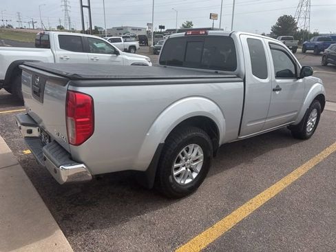Used 2019 Nissan Frontier SV w/ Value Truck Package AWD/4WD image 5
