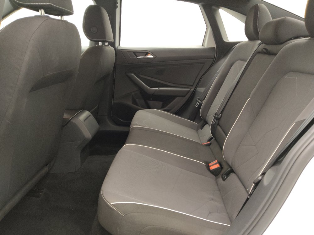 Used 2025 Volkswagen Jetta Sport FWD image 18