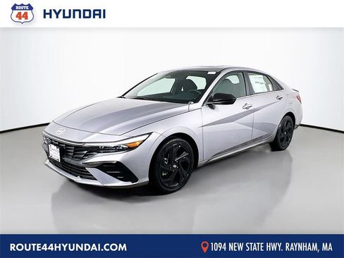 Used 2026 Hyundai Elantra SEL Sport Premium FWD image 1