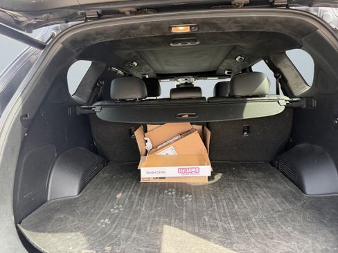 Used 2023 Hyundai Santa Fe Calligraphy image 16