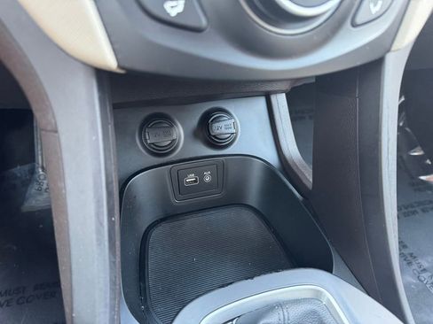 Used 2018 Hyundai Santa Fe Sport AWD/4WD image 18