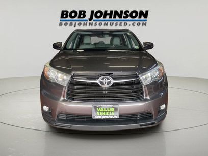 Used 2016 Toyota Highlander XLE