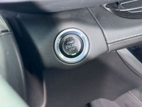 Certified 2023 Buick Envision Avenir image 34