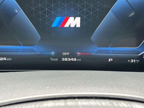 Used 2024 BMW X7 M60i w/ M Sport Professional Package image 25