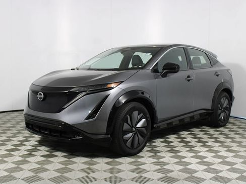 Used 2023 Nissan Ariya FWD image 5