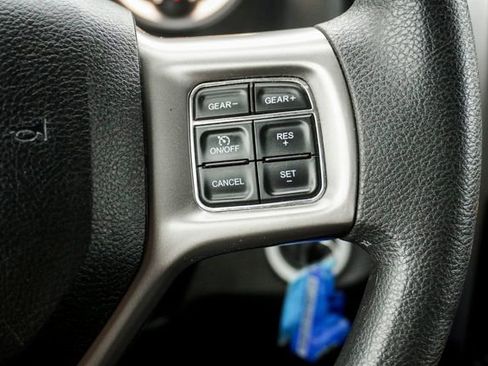 Used 2023 RAM 1500 Classic SLT image 17