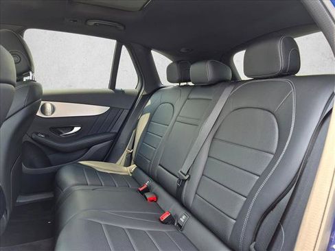 Used 2021 Mercedes-Benz GLC 300 4MATIC image 19