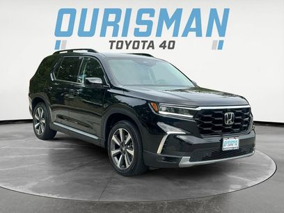 Used 2025 Honda Pilot Elite