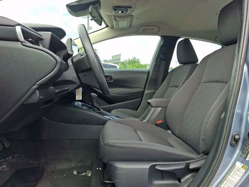 Used 2024 Toyota Corolla LE FWD image 13