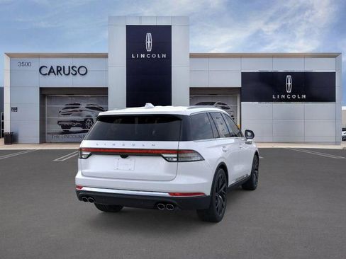 New 2025 Lincoln Aviator Reserve w/ Equipment Group 201A image 8