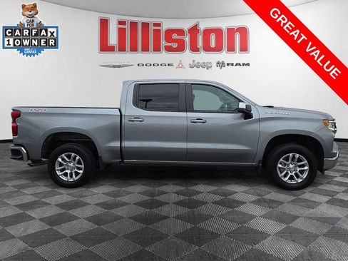 Used 2023 Chevrolet Silverado 1500 LT AWD/4WD image 7
