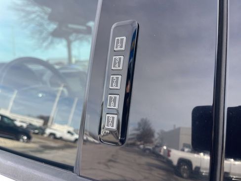 Used 2015 Ford F150 Lariat w/ Equipment Group 502A Luxury image 15