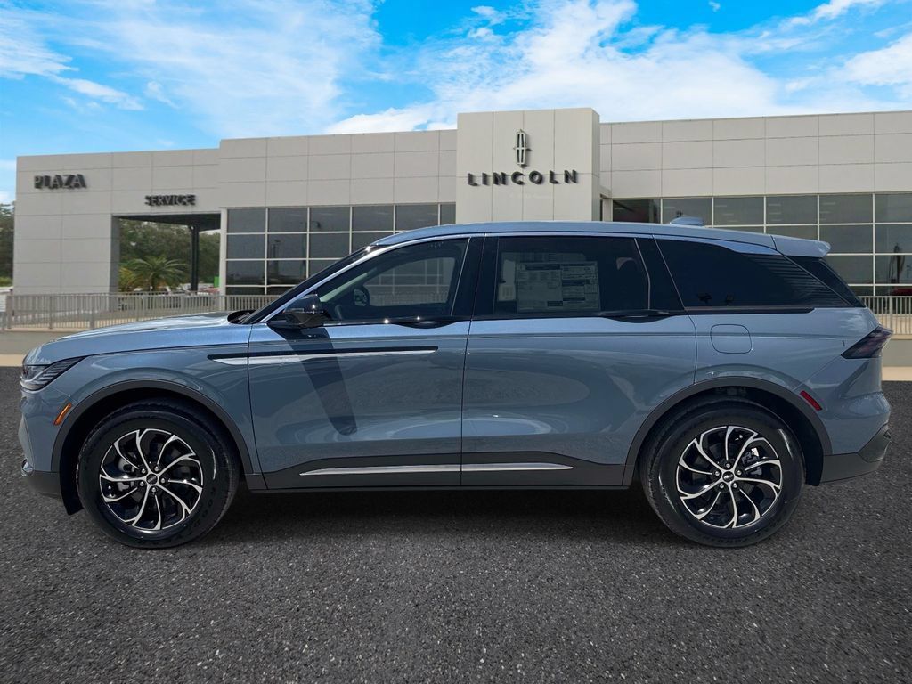 New 2026 Lincoln Nautilus Premier AWD/4WD image 6