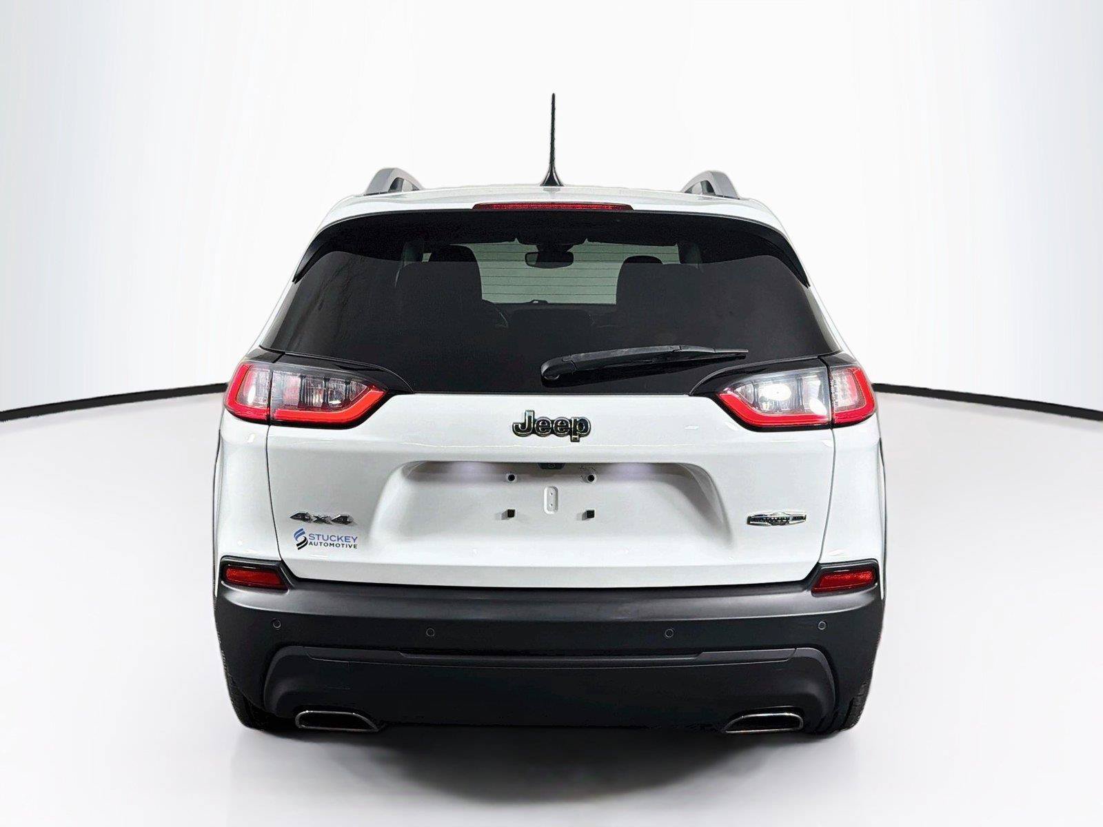 Used 2021 Jeep Cherokee Latitude Lux w/ Comfort/Convenience Group AWD/4WD image 10