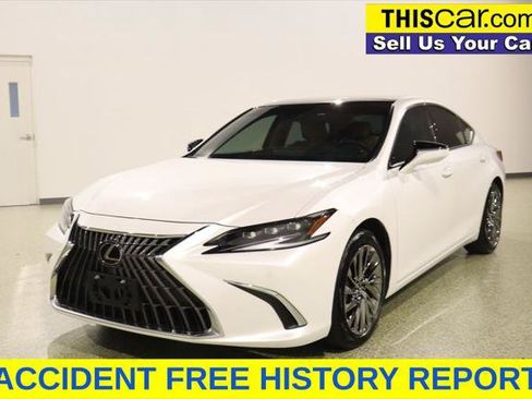 Used 2025 Lexus ES 350 Ultra Luxury w/ Accessory Package (Z1) FWD image 4