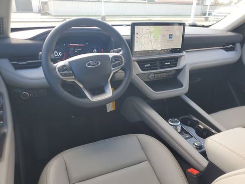 New 2026 Ford Explorer Active w/ Active Comfort Package image 23