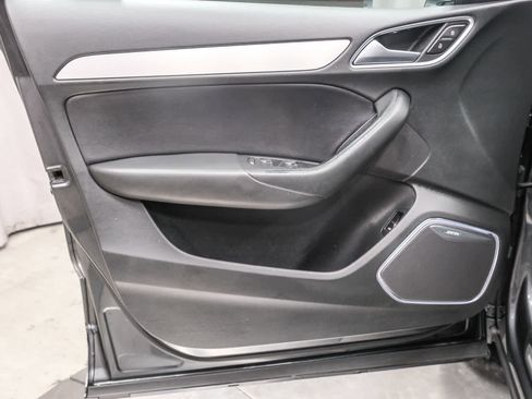 Used 2018 Audi Q3 2.0T Premium Plus w/ Premium Plus Package image 28