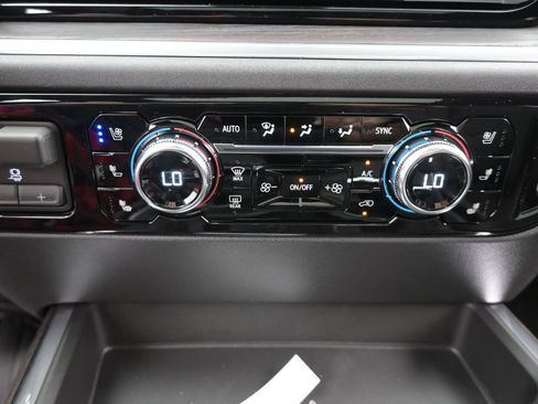 New 2026 GMC Sierra 1500 SLT w/ SLT Premium Plus Package image 18