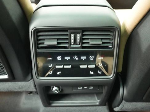New 2026 Porsche Cayenne AWD/4WD image 25