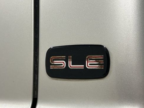 Used 2004 GMC Sierra 1500 SLE w/ Light Duty Power Package AWD/4WD image 29