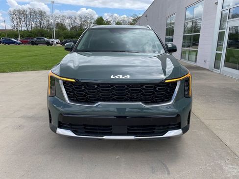 New 2026 Kia Sorento EX AWD/4WD image 3