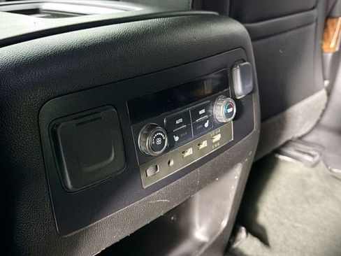 Used 2017 Chevrolet Tahoe Premier AWD/4WD image 27