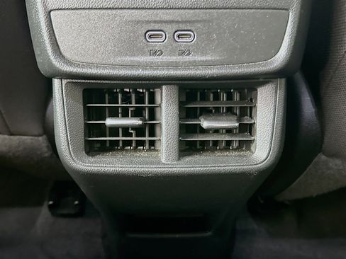 Used 2025 GMC Terrain Elevation image 28