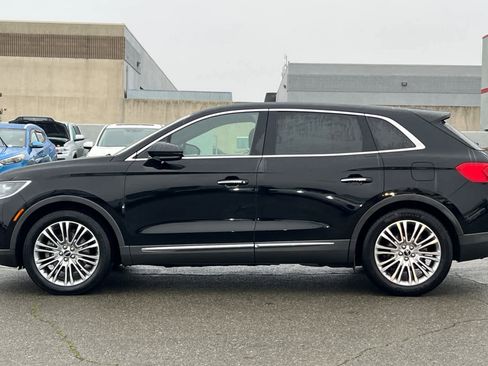 Used 2018 Lincoln MKX Reserve image 9