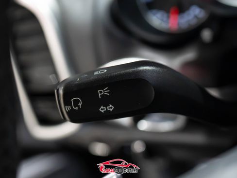 Used 2017 Porsche Cayenne Platinum Edition w/ Premium Package (PJV) image 29