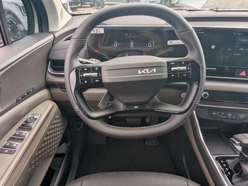 New 2027 Kia Carnival EX FWD image 16