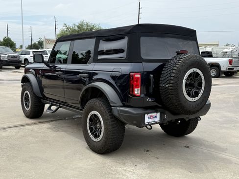 Used 2021 Ford Bronco Black Diamond w/ Sasquatch Package AWD/4WD image 7