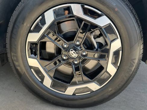 Used 2026 Hyundai Santa Fe SEL FWD image 25