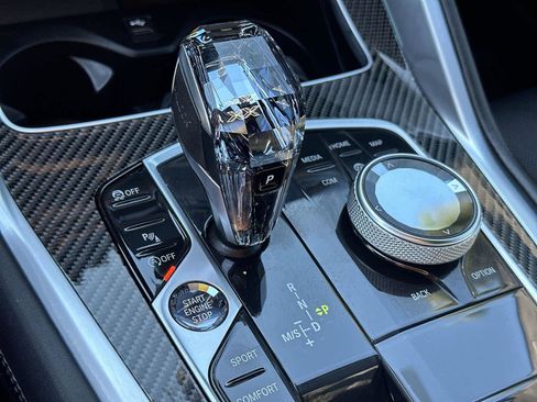 Used 2022 BMW X6 M50i w/ Executive Package image 18