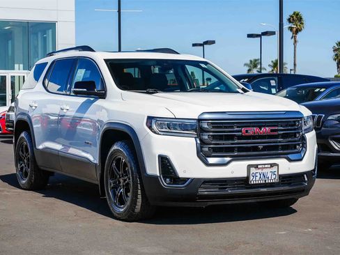 Used 2023 GMC Acadia AT4 w/ Technology Package image 3