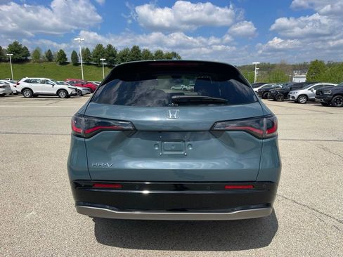 New 2026 Honda HR-V EX-L image 4
