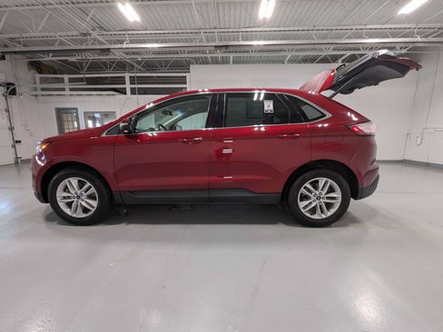 Used 2016 Ford Edge SEL w/ Equipment Group 201A AWD/4WD image 12