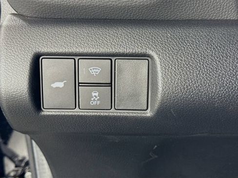 Used 2025 Honda Pilot Black Edition image 10