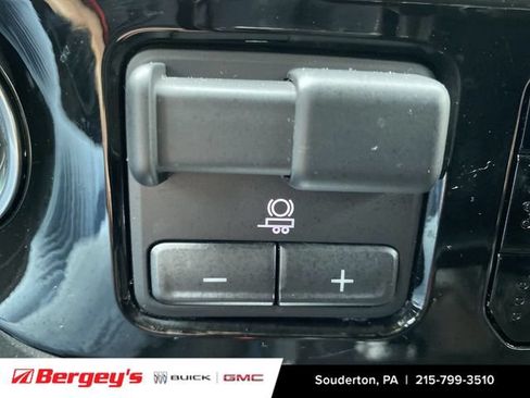 Certified 2023 Chevrolet Silverado 1500 LTZ AWD/4WD image 42