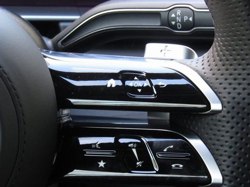 New 2026 Mercedes-Benz GLS 450 4MATIC image 29