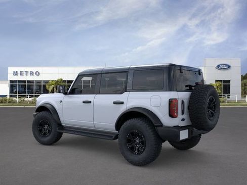 New 2026 Ford Bronco Outer Banks w/ Sasquatch Package AWD/4WD image 4