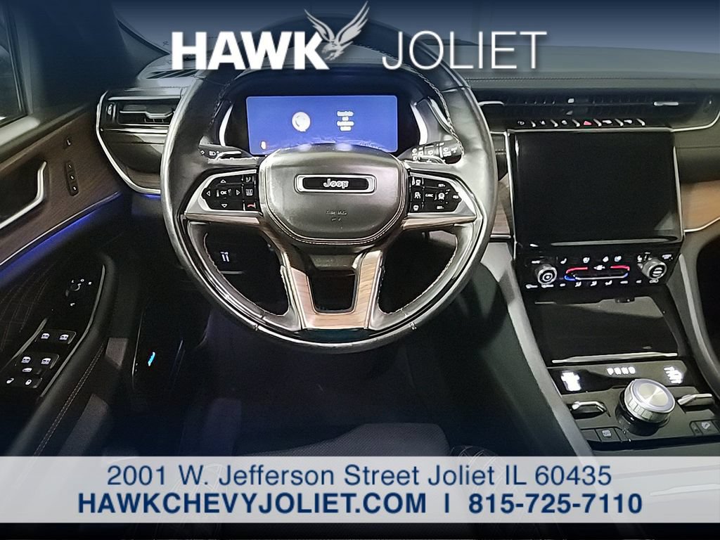 Used 2023 Jeep Grand Cherokee Summit w/ Adv Protech Group IV AWD/4WD image 13