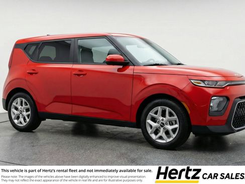 Used 2025 Kia Soul LX w/ LX Technology Package image 1