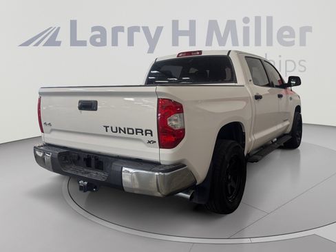 Used 2019 Toyota Tundra SR5 w/ SR5 Upgrade Package AWD/4WD image 5