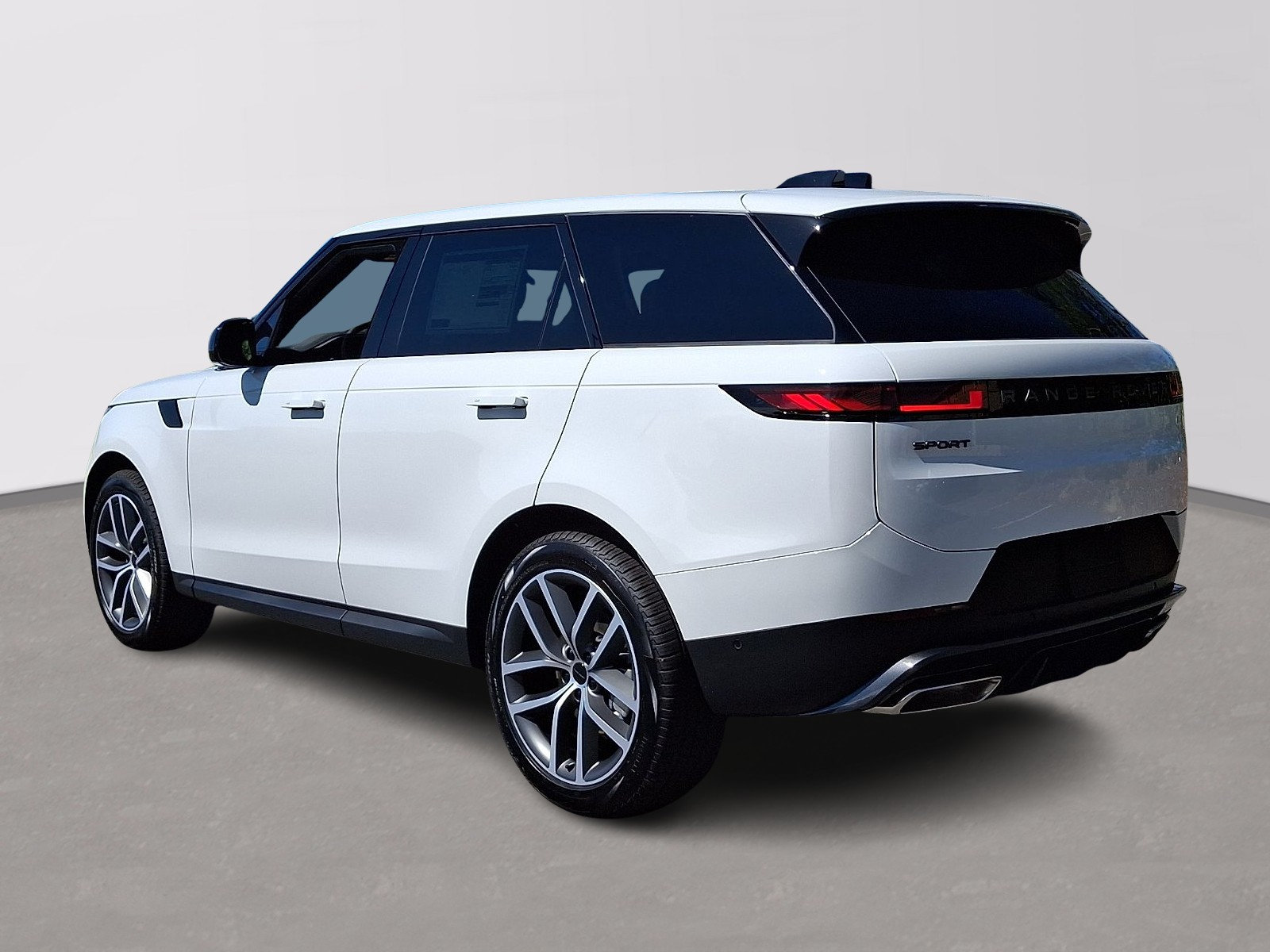 New 2027 Land Rover Range Rover Sport SE AWD/4WD image 4